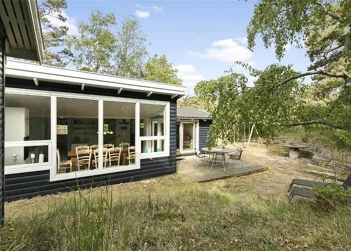 3621-nexo-klintstien-2 * Neksø